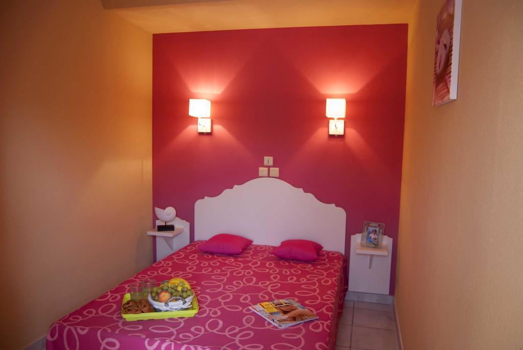 Lagrange Grand Bleu Vacances - Residence Les Jardins De Neptune แซงต์-ซีเปรียง ภายนอก รูปภาพ