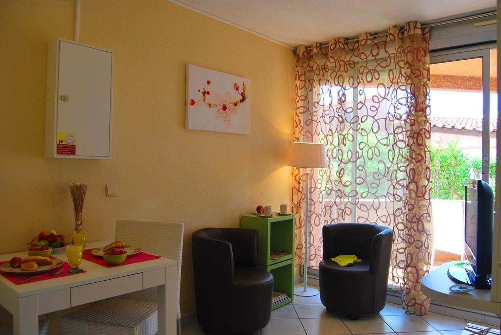 Lagrange Grand Bleu Vacances - Residence Les Jardins De Neptune แซงต์-ซีเปรียง ภายนอก รูปภาพ
