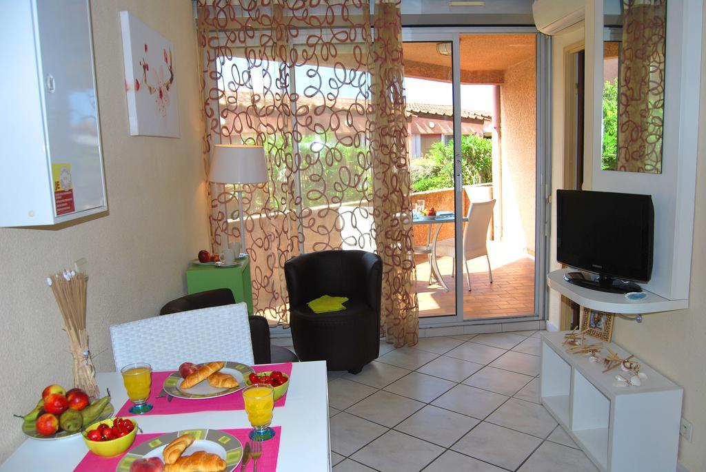 Lagrange Grand Bleu Vacances - Residence Les Jardins De Neptune แซงต์-ซีเปรียง ภายนอก รูปภาพ