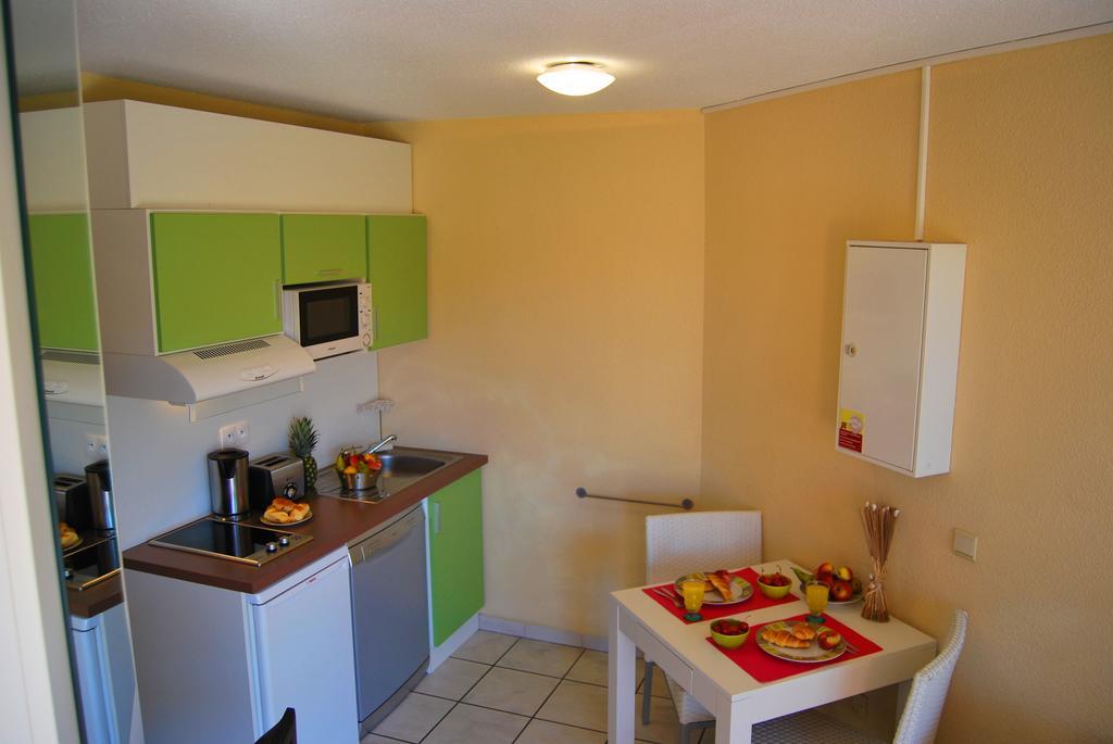 Lagrange Grand Bleu Vacances - Residence Les Jardins De Neptune แซงต์-ซีเปรียง ภายนอก รูปภาพ