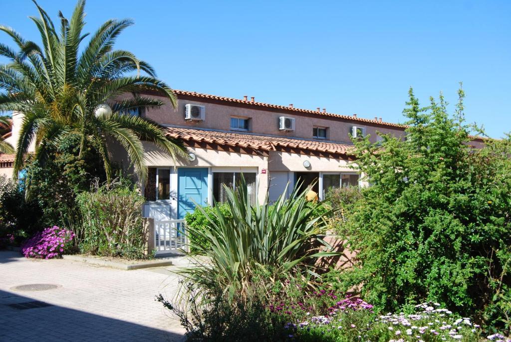 Lagrange Grand Bleu Vacances - Residence Les Jardins De Neptune แซงต์-ซีเปรียง ภายนอก รูปภาพ